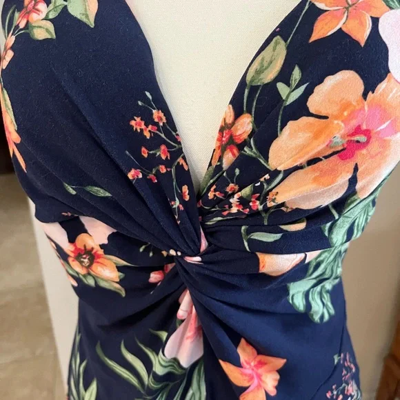 Soft knit dress - Picture 2 of 5